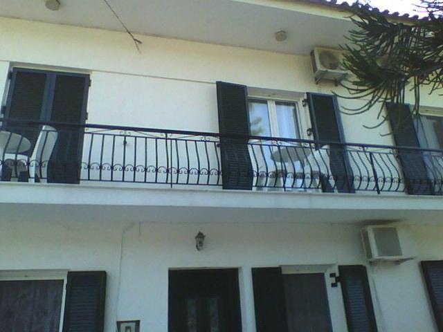 Spyros Apartments Kalamákion Eksteriør bilde